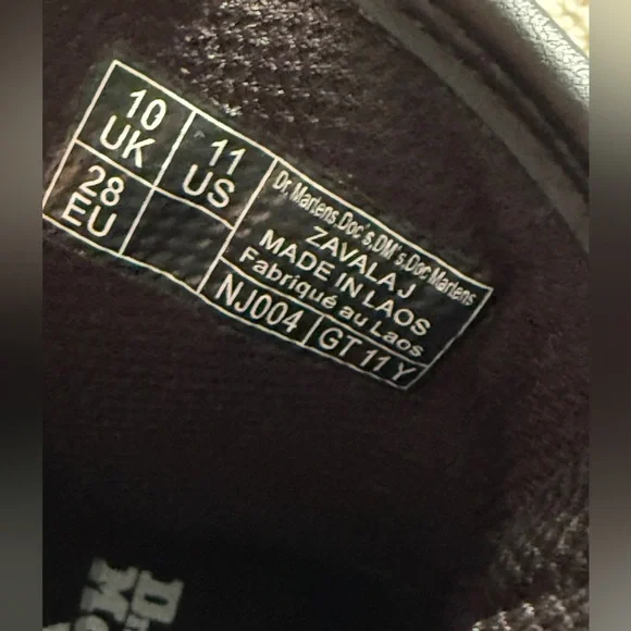 Dr. Martens 1460 Softy T Leather Lace Up Boots- kids size 11 - Picture 7 of 8